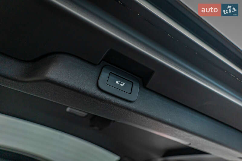 Позашляховик / Кросовер Land Rover Discovery 2023 в Києві фото 9 Позашляховик / Кросовер Land Rover Discovery 2023 в Києві