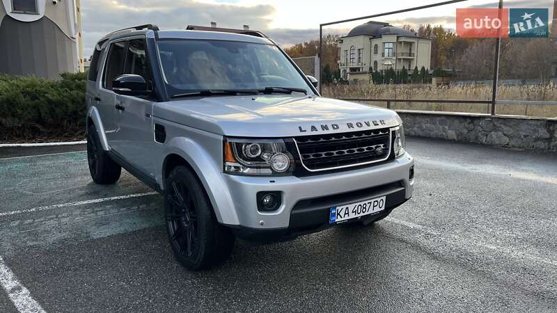 Внедорожник / Кроссовер Land Rover Discovery 2016 в Киеве