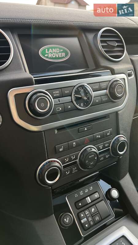 Внедорожник / Кроссовер Land Rover Discovery 2016 в Киеве