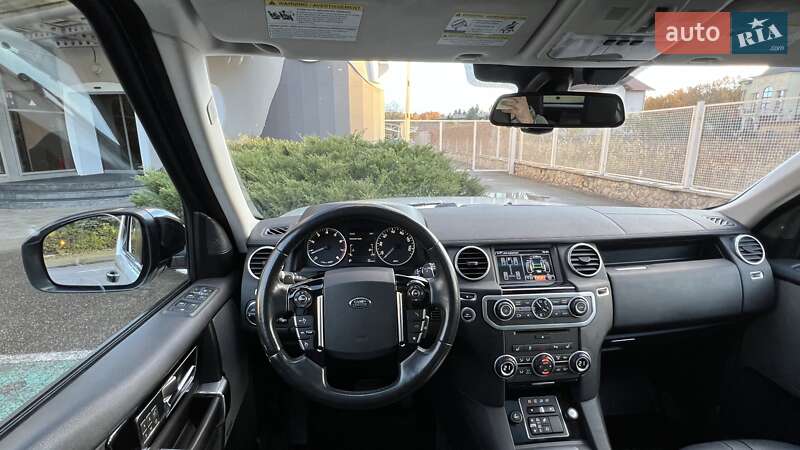 Внедорожник / Кроссовер Land Rover Discovery 2016 в Киеве