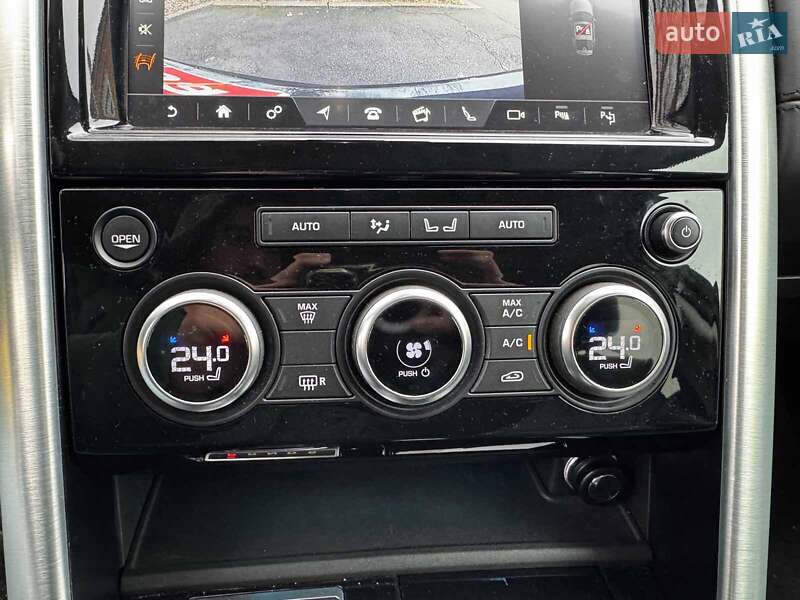 Позашляховик / Кросовер Land Rover Discovery 2019 в Києві фото 26 Позашляховик / Кросовер Land Rover Discovery 2019 в Києві