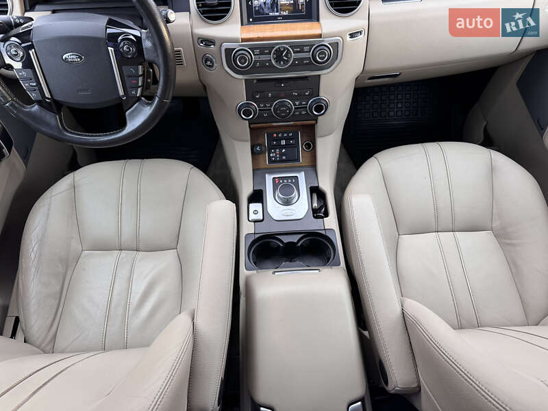 Внедорожник / Кроссовер Land Rover Discovery 2016 в Калуше фото 22 Внедорожник / Кроссовер Land Rover Discovery 2016 в Калуше