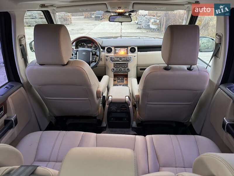 Внедорожник / Кроссовер Land Rover Discovery 2016 в Калуше фото 26 Внедорожник / Кроссовер Land Rover Discovery 2016 в Калуше