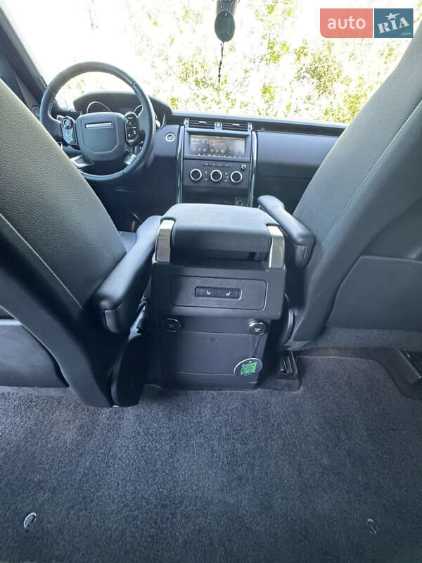 Внедорожник / Кроссовер Land Rover Discovery 2019 в Львове