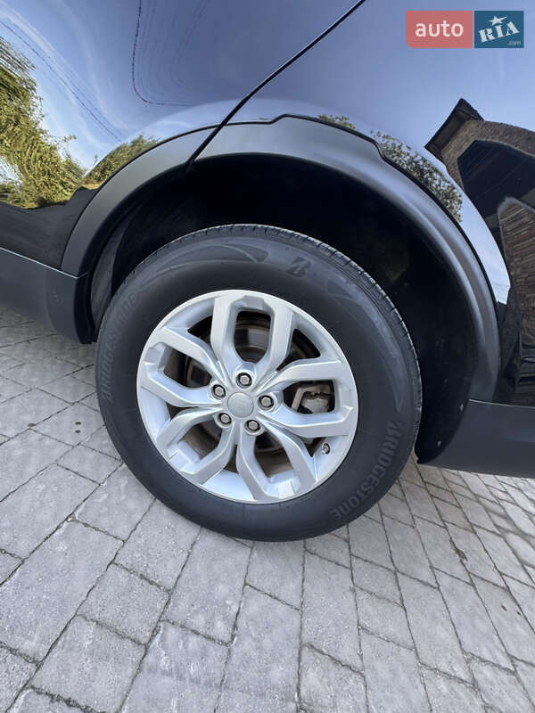 Внедорожник / Кроссовер Land Rover Discovery 2019 в Львове