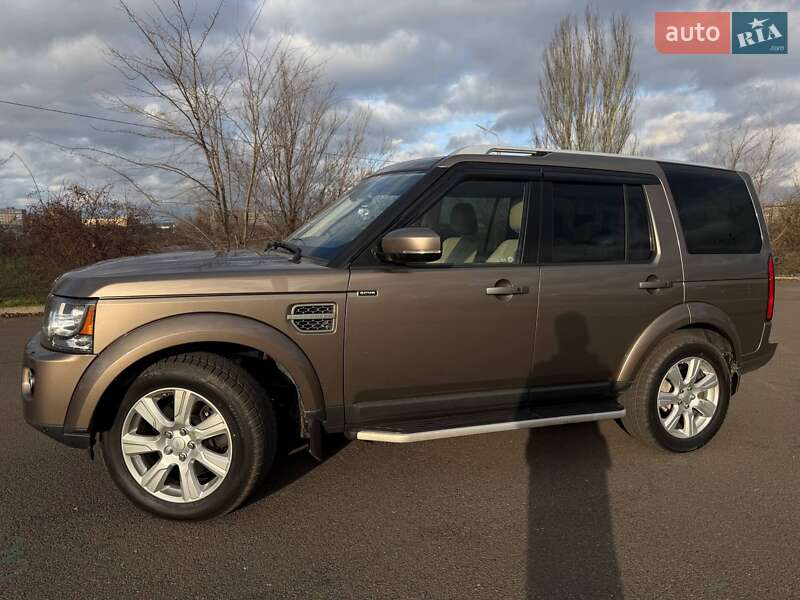 Внедорожник / Кроссовер Land Rover Discovery 2015 в Кривом Роге