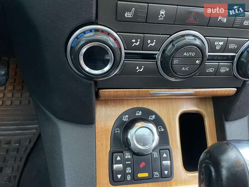 Внедорожник / Кроссовер Land Rover Discovery 2012 в Киеве