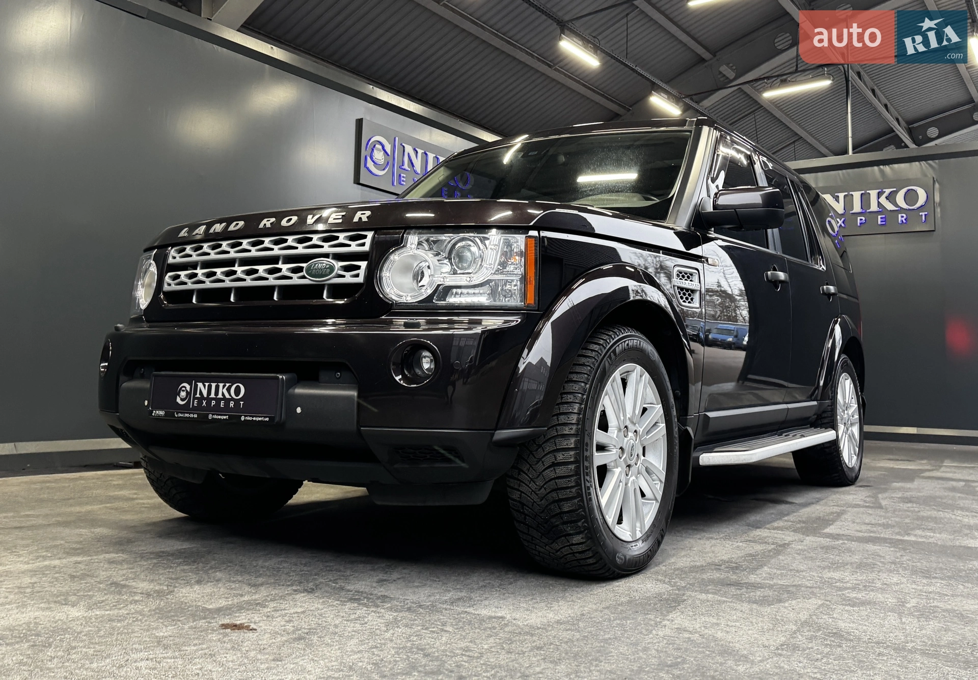 Land Rover Discovery 2011 VIN SALLAAAF4BA592626 фото оголошення 4 з 42