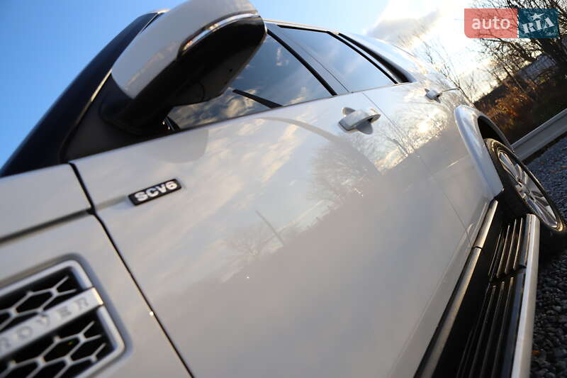 Внедорожник / Кроссовер Land Rover Discovery 2016 в Дрогобыче