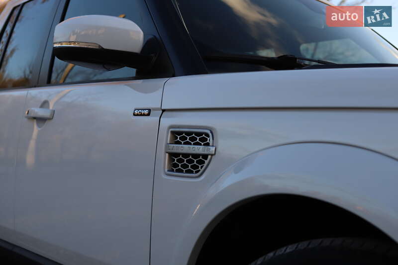 Внедорожник / Кроссовер Land Rover Discovery 2016 в Дрогобыче