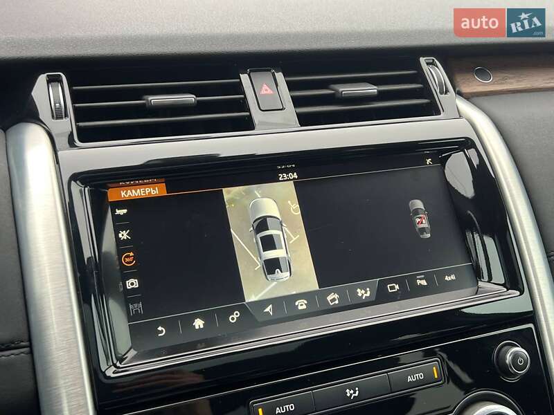 Внедорожник / Кроссовер Land Rover Discovery 2017 в Киеве