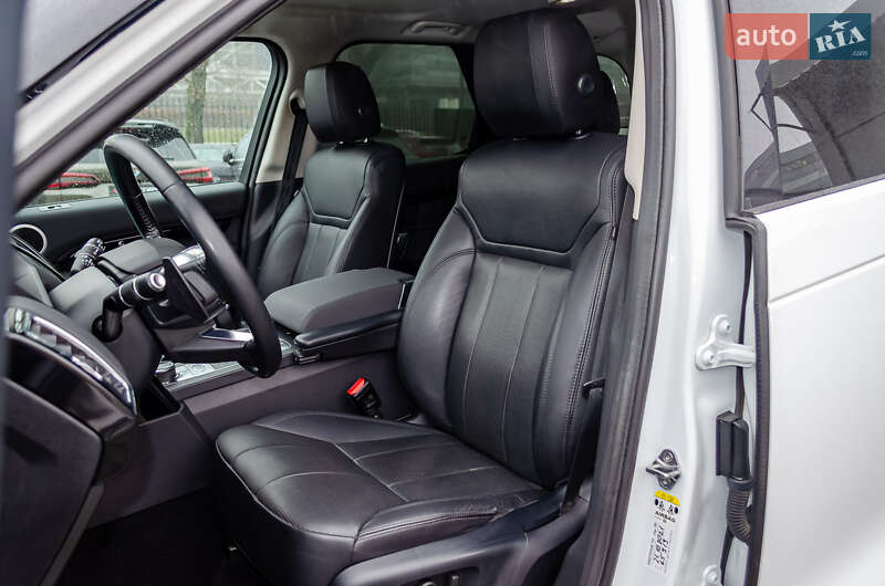 Позашляховик / Кросовер Land Rover Discovery 2018 в Києві