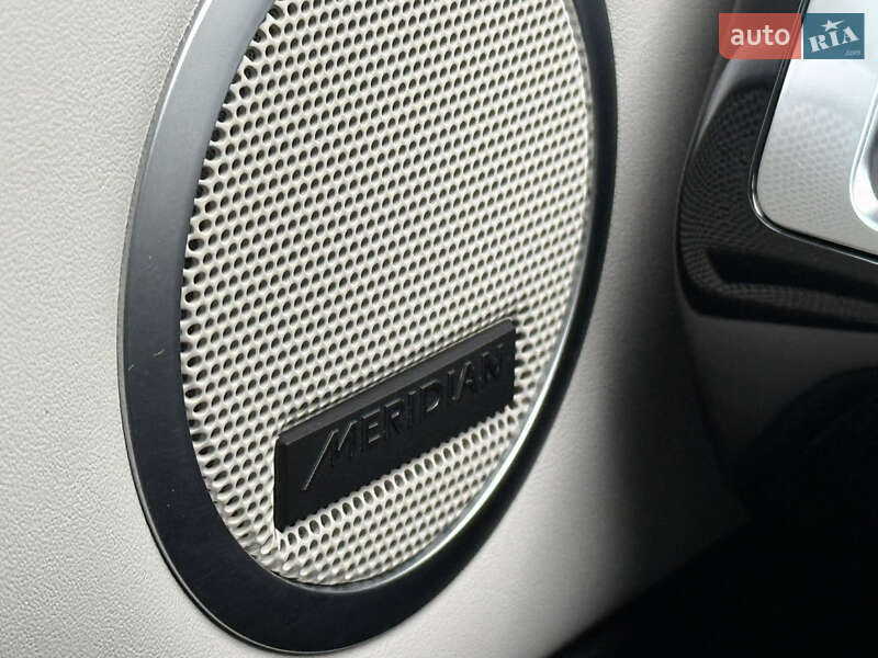 Внедорожник / Кроссовер Land Rover Discovery 2018 в Чернигове