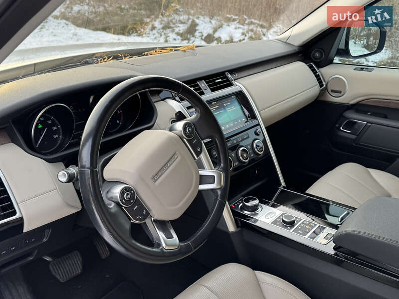 Внедорожник / Кроссовер Land Rover Discovery 2017 в Львове фото 61 Внедорожник / Кроссовер Land Rover Discovery 2017 в Львове