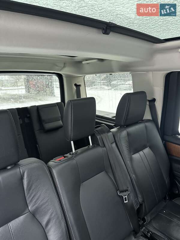 Внедорожник / Кроссовер Land Rover Discovery 2015 в Львове