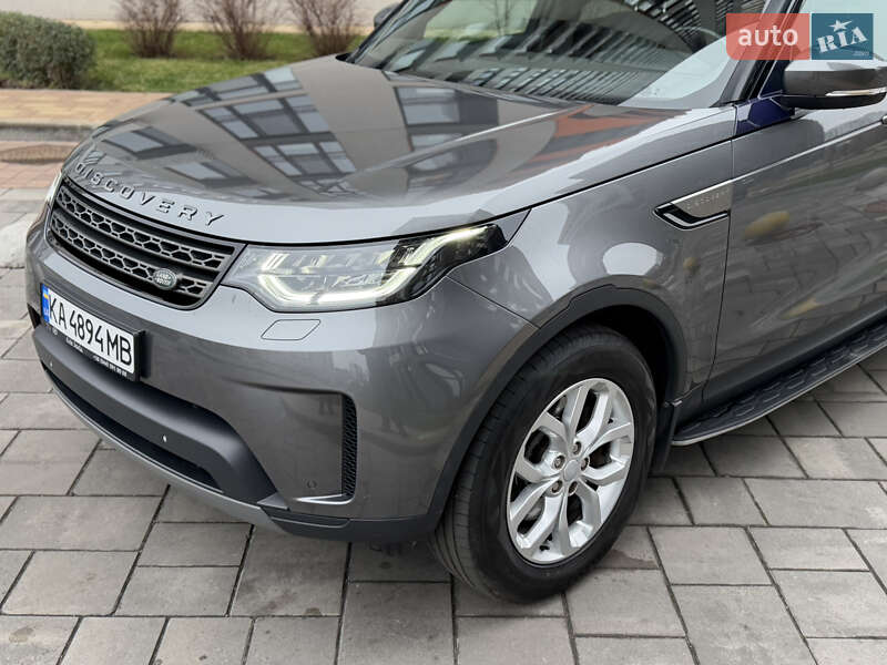 Внедорожник / Кроссовер Land Rover Discovery 2017 в Киеве