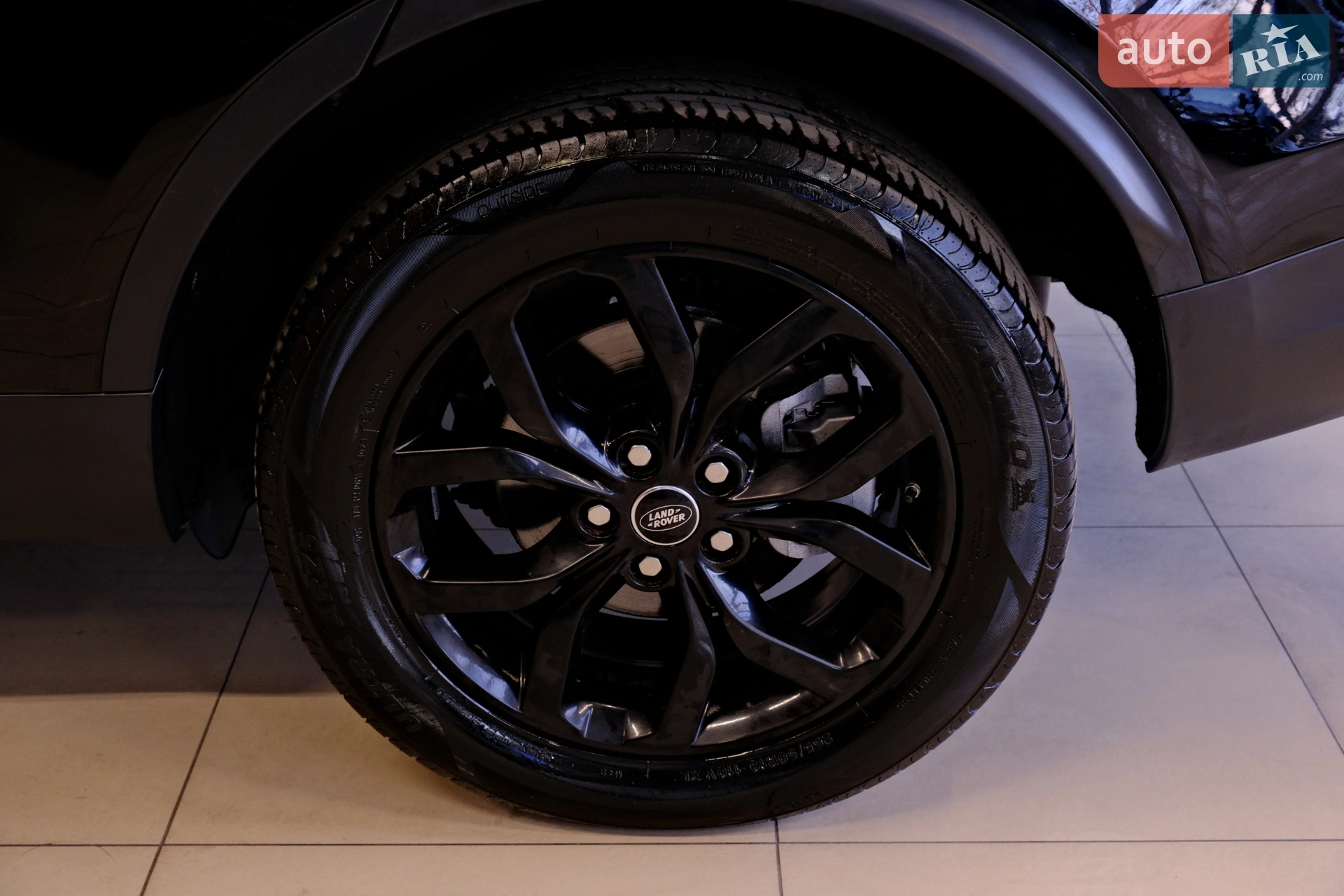 2019 Land Rover Discovery - мініатюра 16