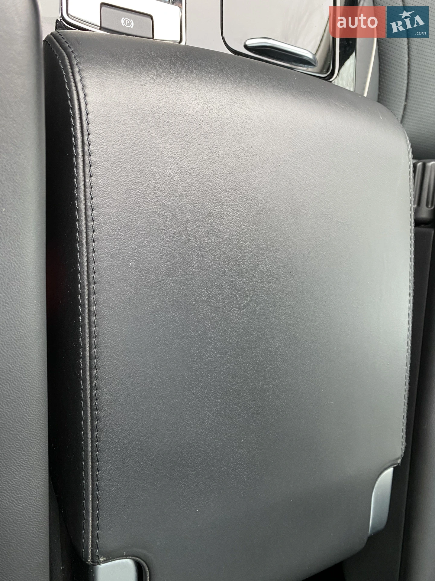 2018 Land Rover Discovery - мініатюра 54