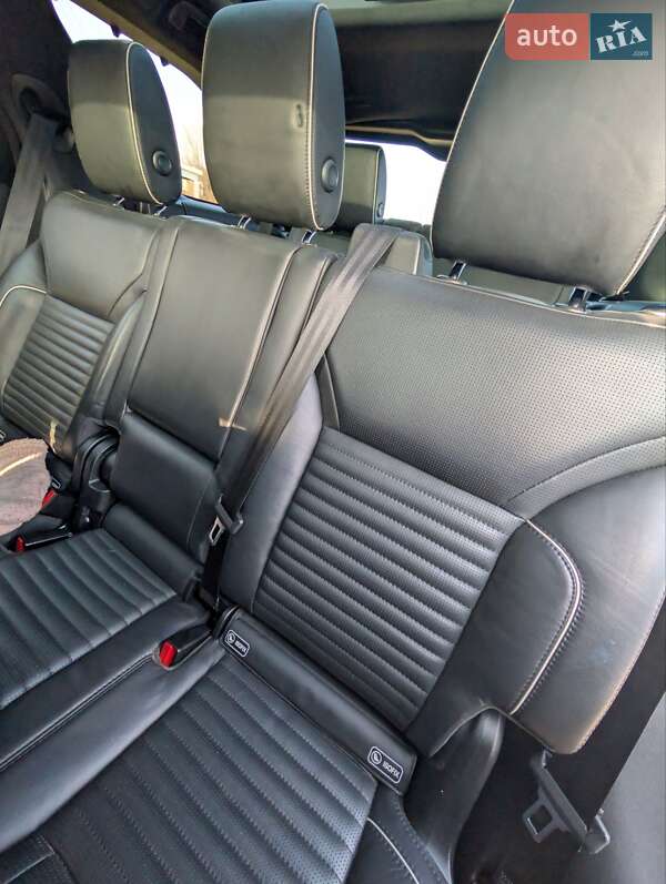 Внедорожник / Кроссовер Land Rover Discovery 2019 в Южноукраинске фото 24 Внедорожник / Кроссовер Land Rover Discovery 2019 в Южноукраинске