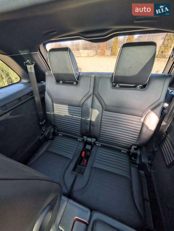 Внедорожник / Кроссовер Land Rover Discovery 2019 в Южноукраинске фото 25 Внедорожник / Кроссовер Land Rover Discovery 2019 в Южноукраинске