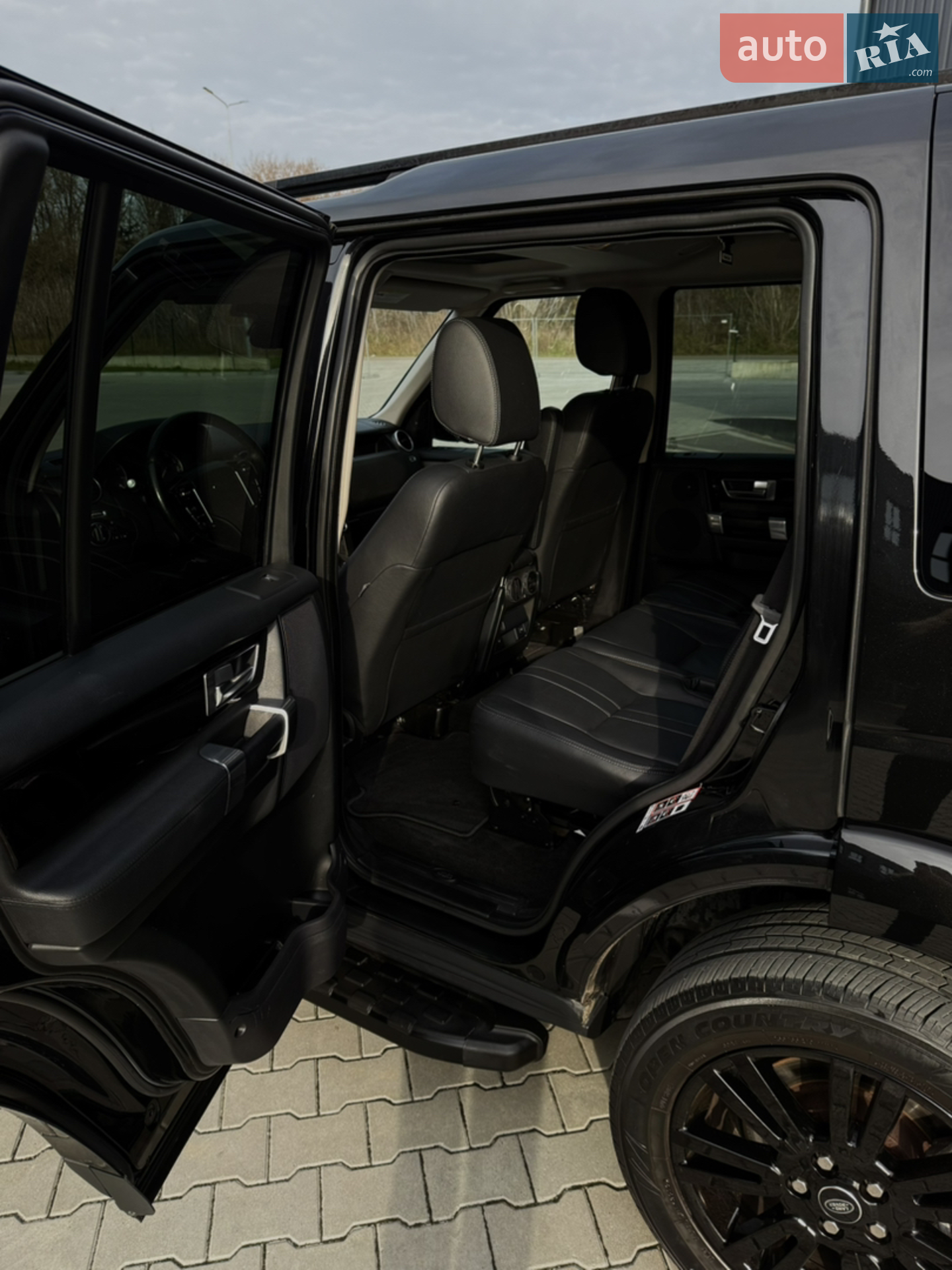 2016 Land Rover Discovery - мініатюра 15