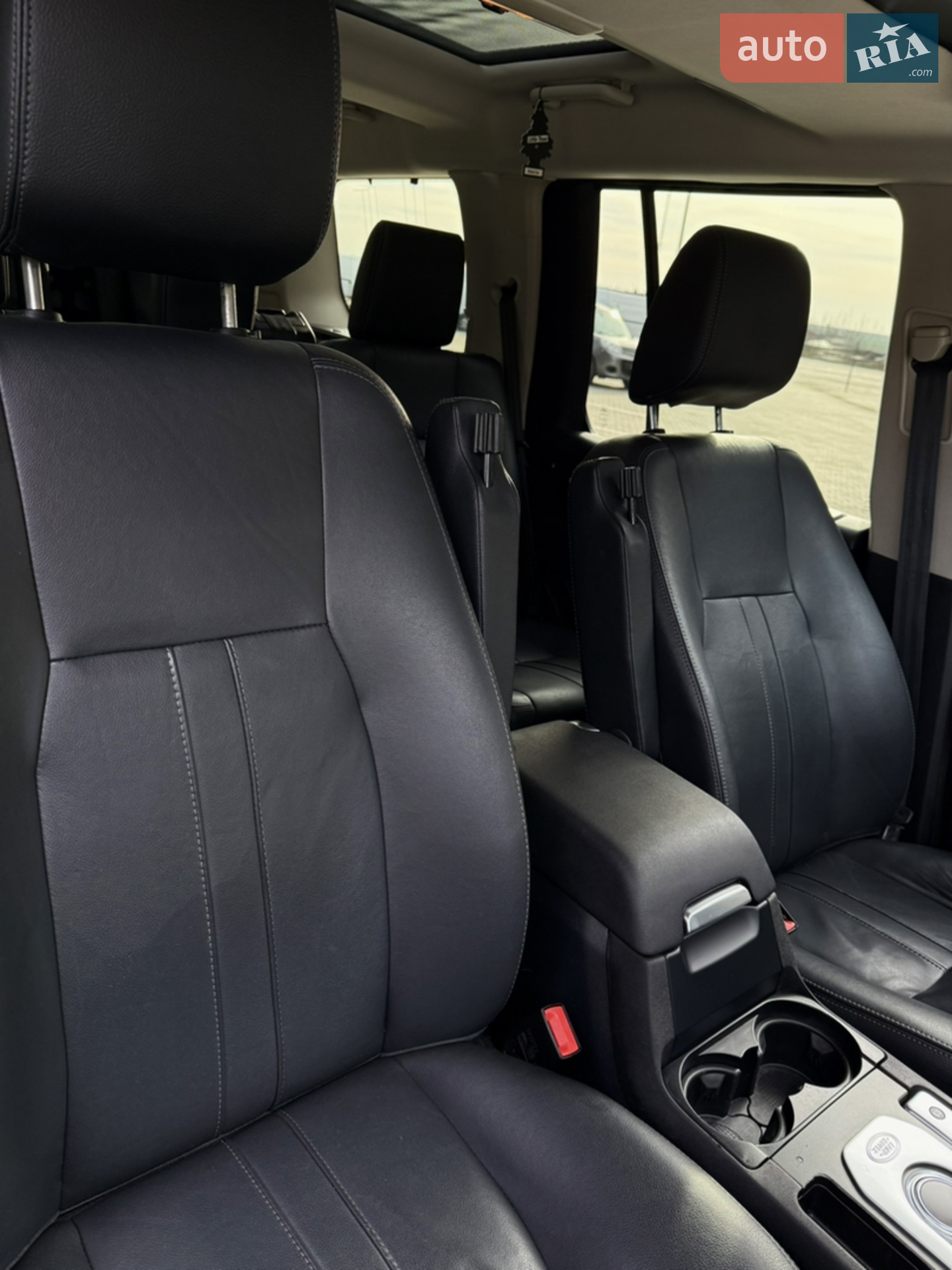 2016 Land Rover Discovery - мініатюра 60