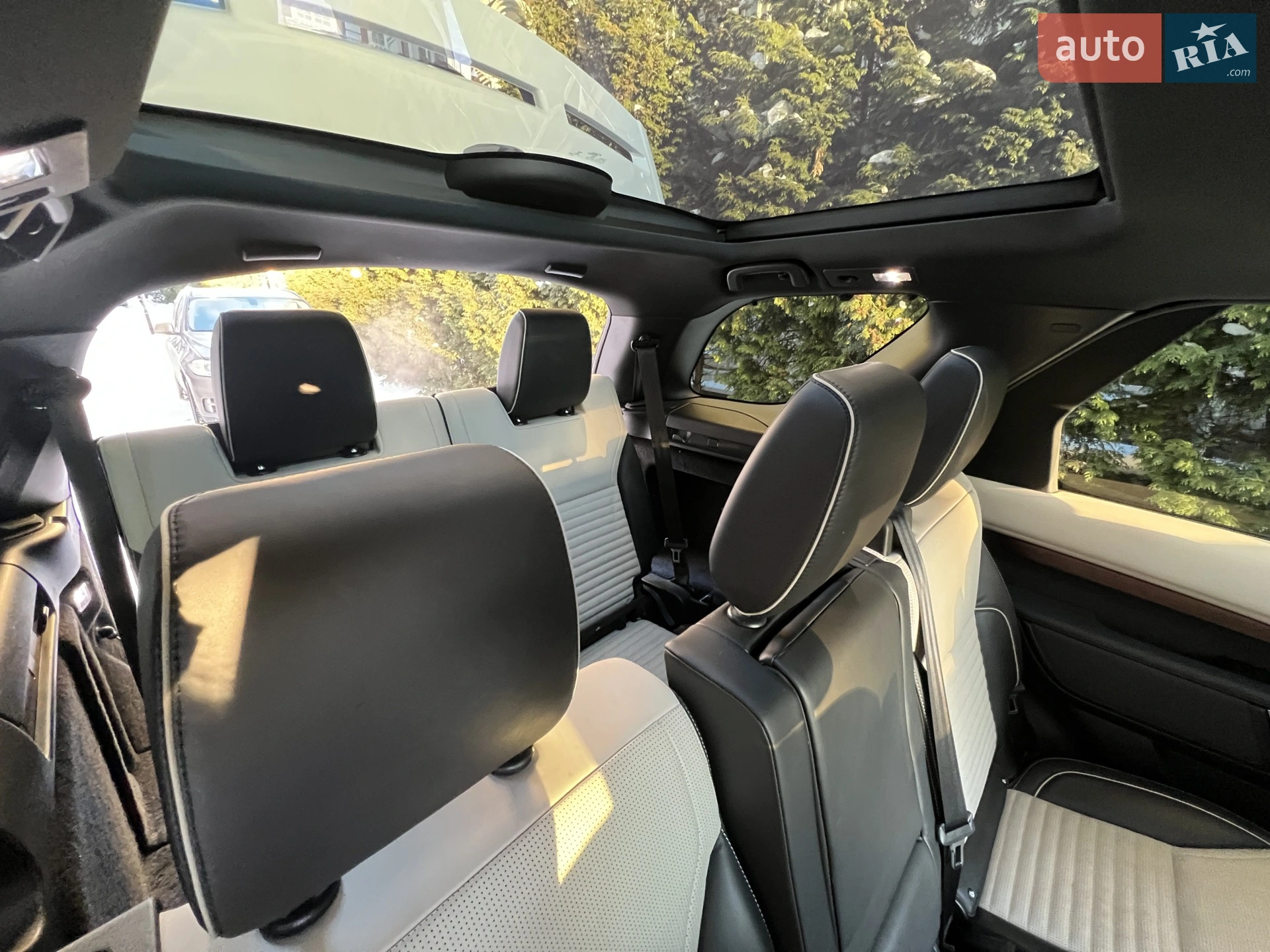2021 Land Rover Discovery - мініатюра 40