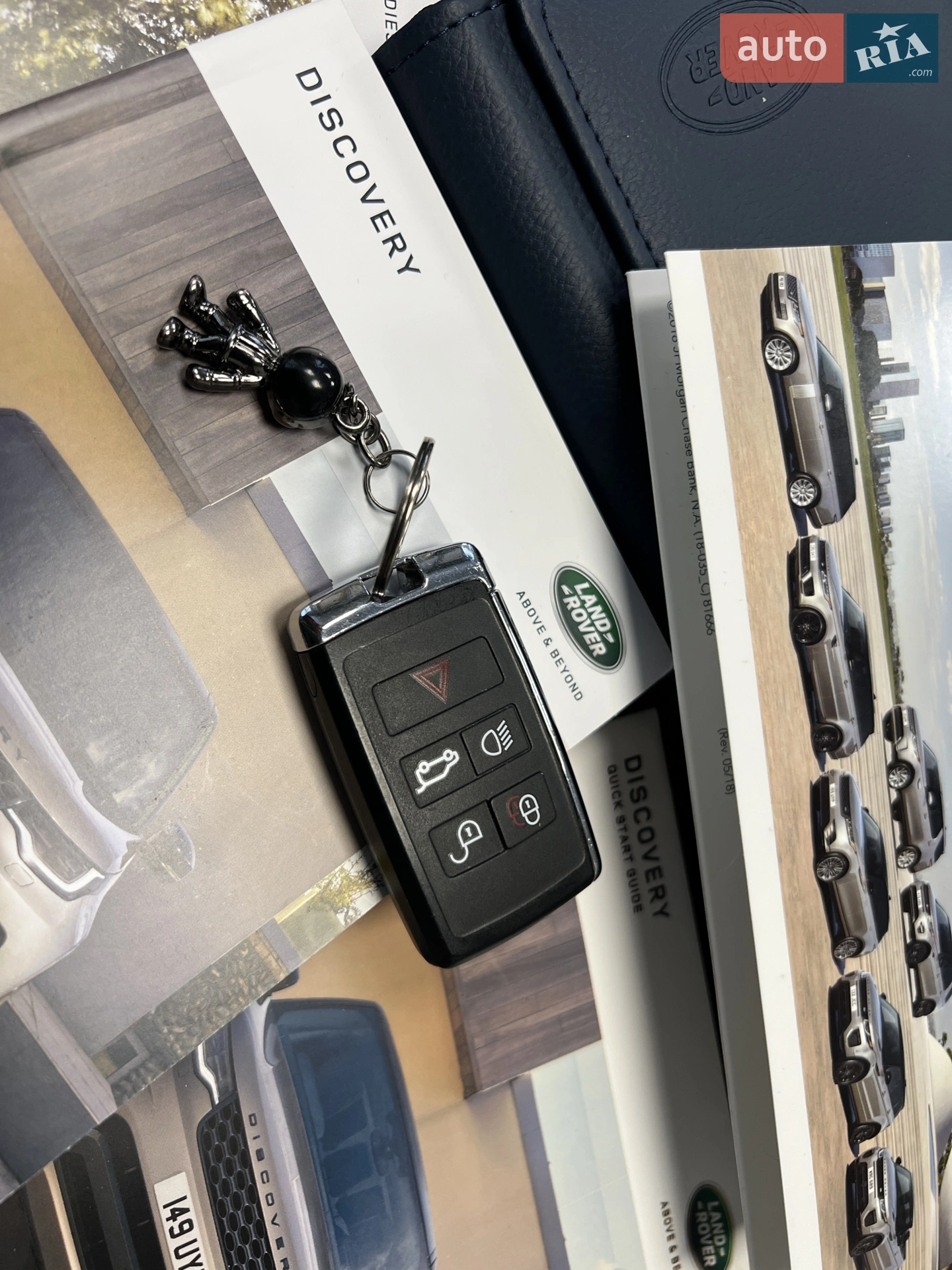 2021 Land Rover Discovery - мініатюра 57