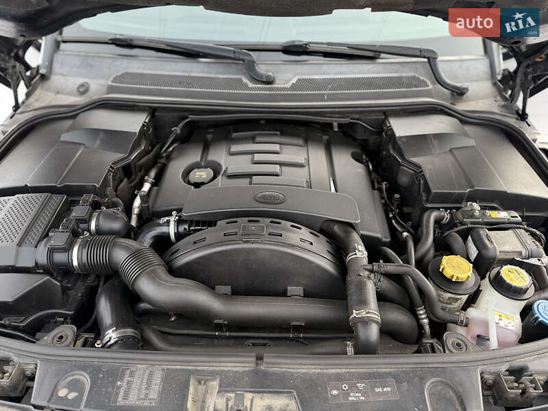 Внедорожник / Кроссовер Land Rover Discovery 2015 в Ивано-Франковске