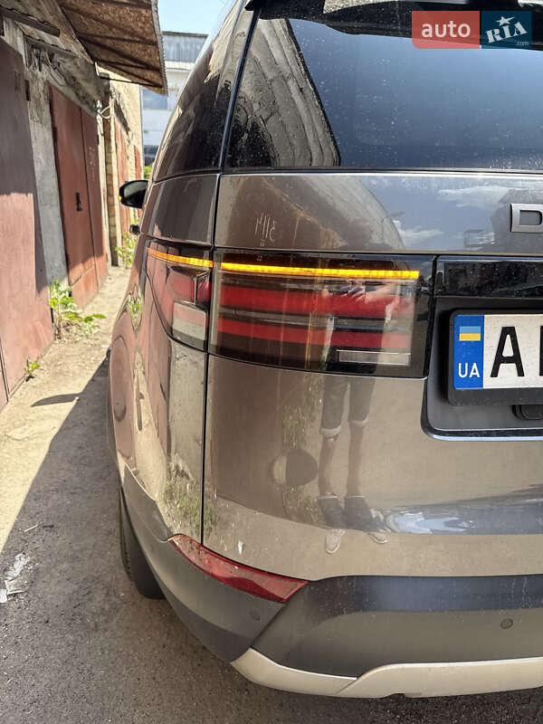 Внедорожник / Кроссовер Land Rover Discovery 2017 в Киеве фото 3 Внедорожник / Кроссовер Land Rover Discovery 2017 в Киеве