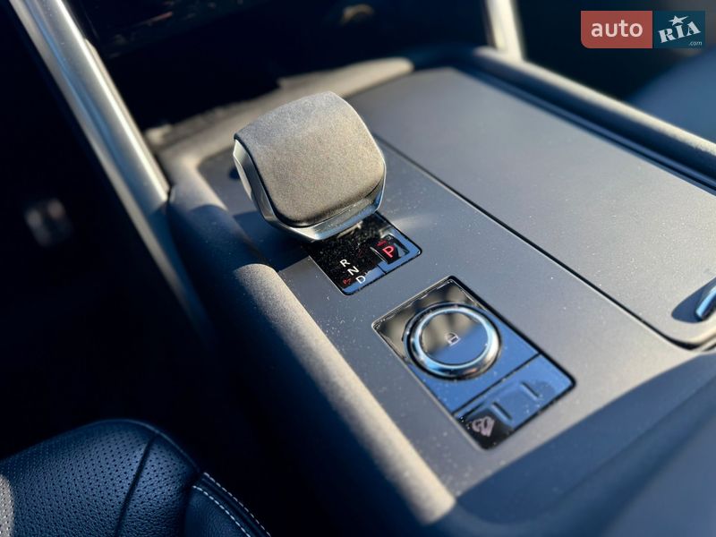 Внедорожник / Кроссовер Land Rover Discovery 2023 в Киеве