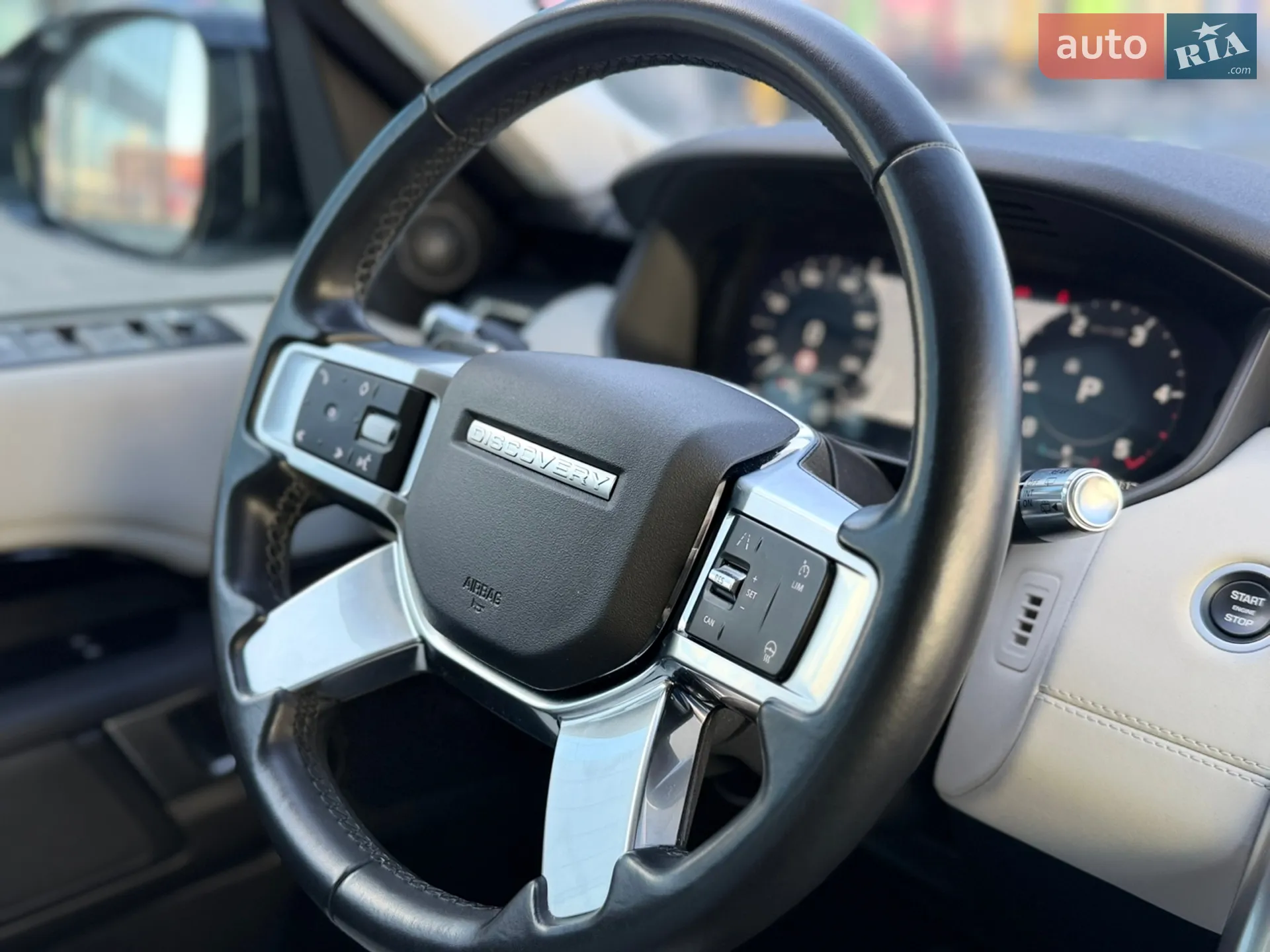 2021 Land Rover Discovery - мініатюра 14