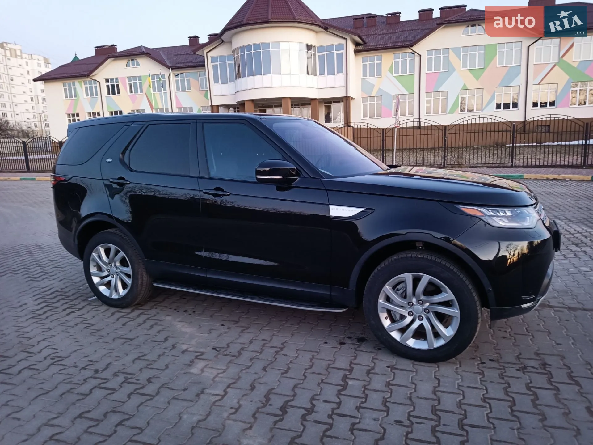 2018 Land Rover Discovery - мініатюра 20