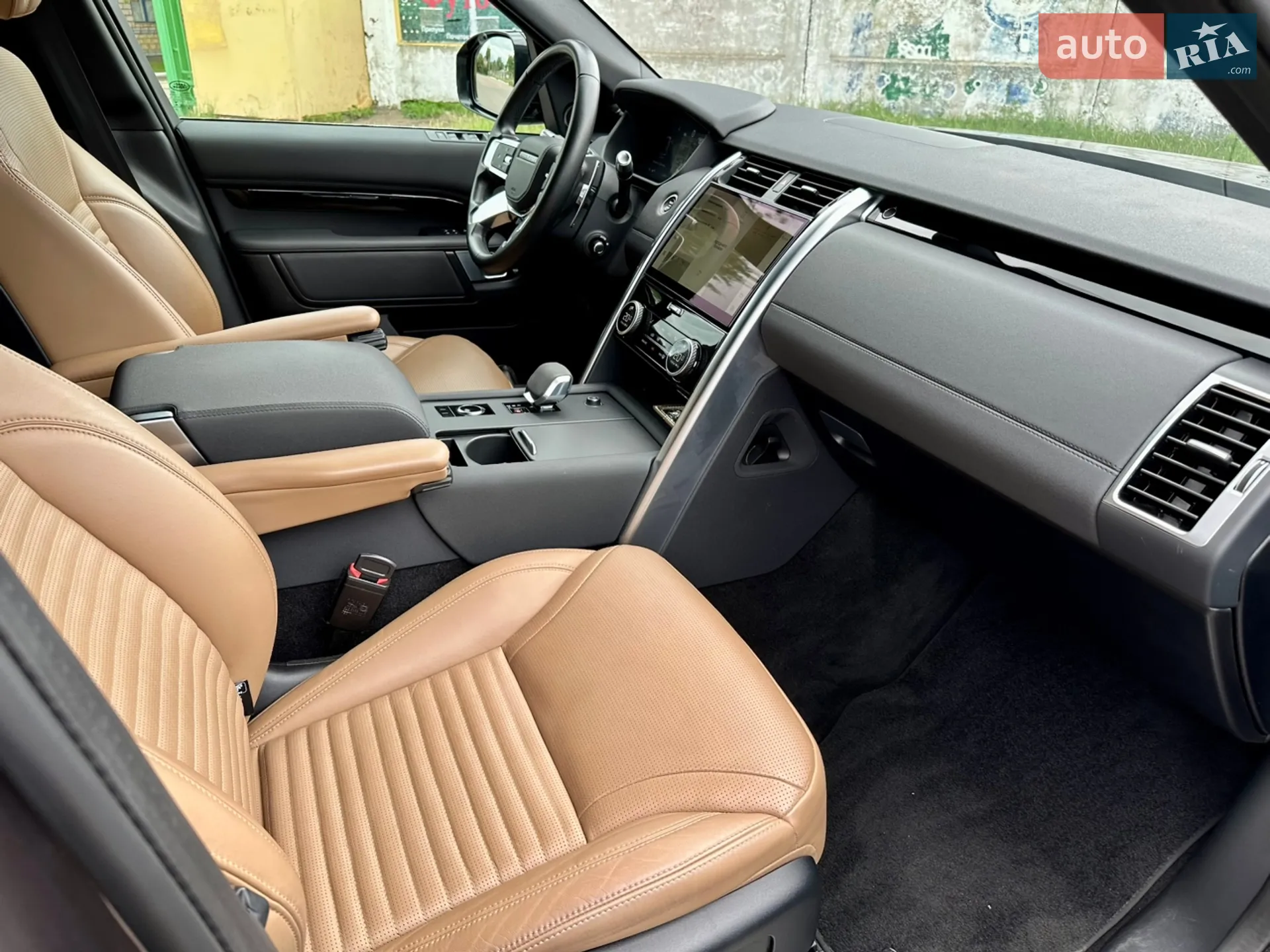 2021 Land Rover Discovery - мініатюра 46
