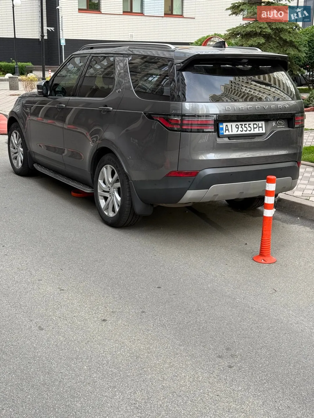 2017 Land Rover Discovery - мініатюра 7