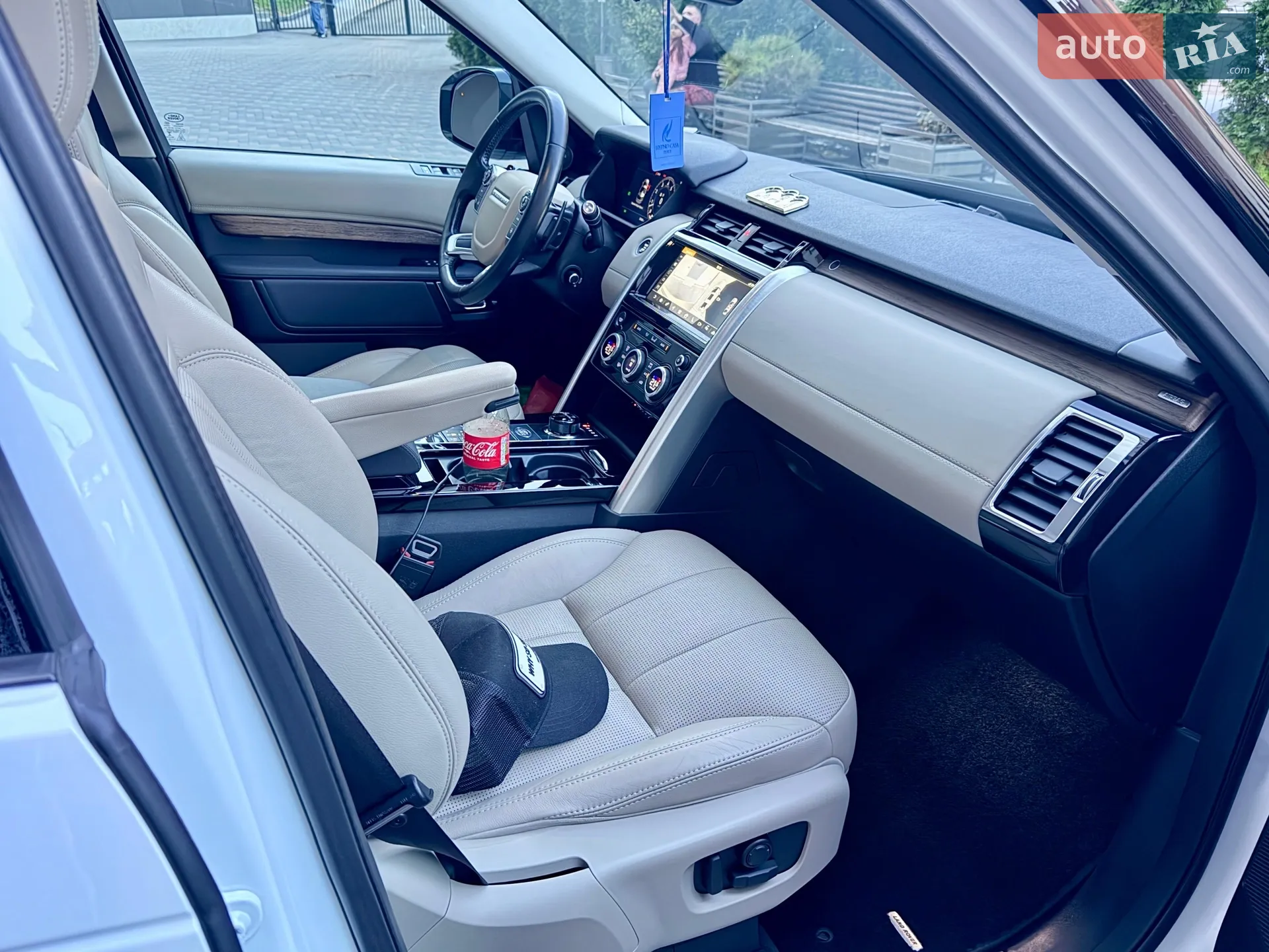 2018 Land Rover Discovery - мініатюра 21
