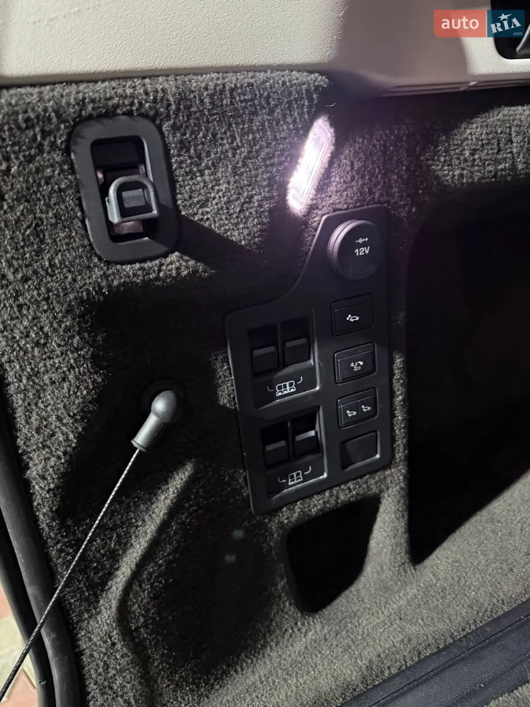 2017 Land Rover Discovery - мініатюра 12