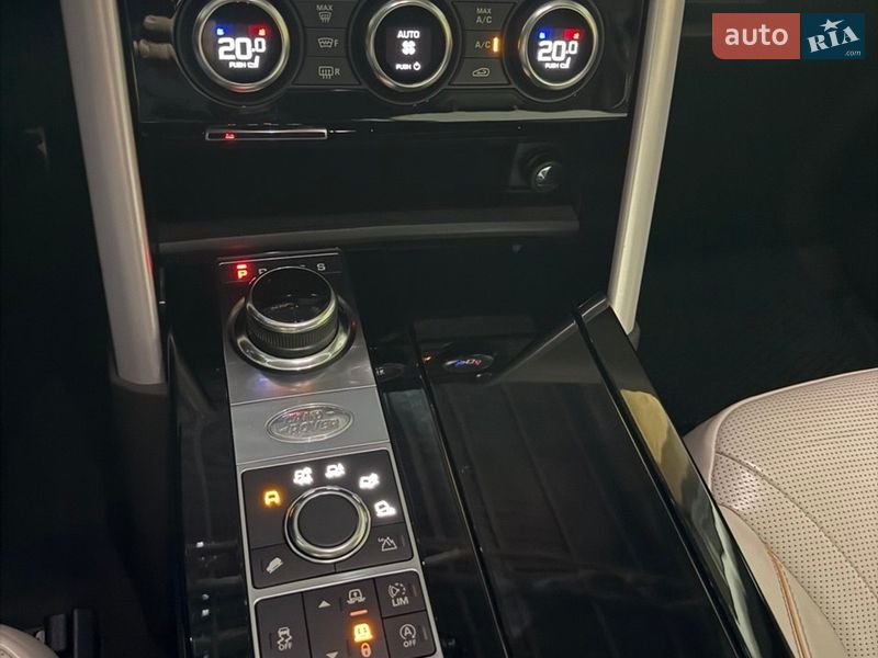 Внедорожник / Кроссовер Land Rover Discovery 2017 в Одессе