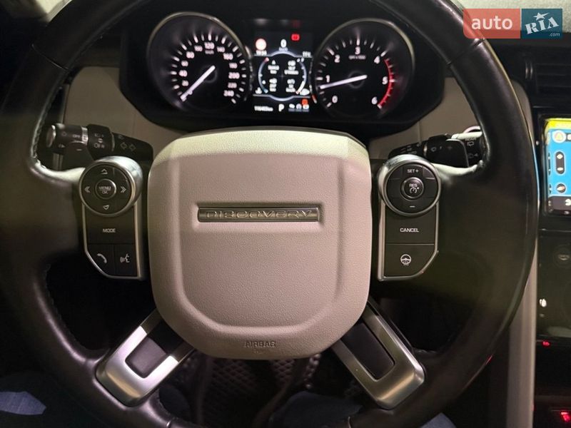 Внедорожник / Кроссовер Land Rover Discovery 2017 в Одессе