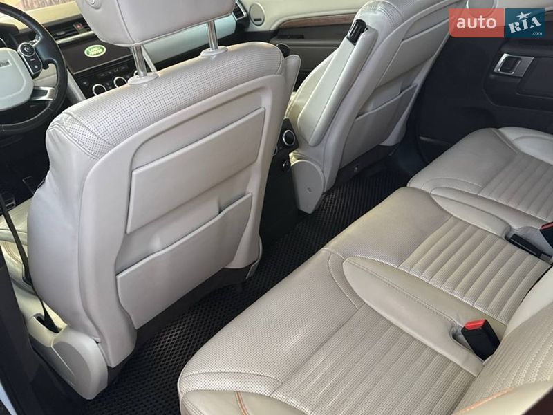 Внедорожник / Кроссовер Land Rover Discovery 2017 в Одессе