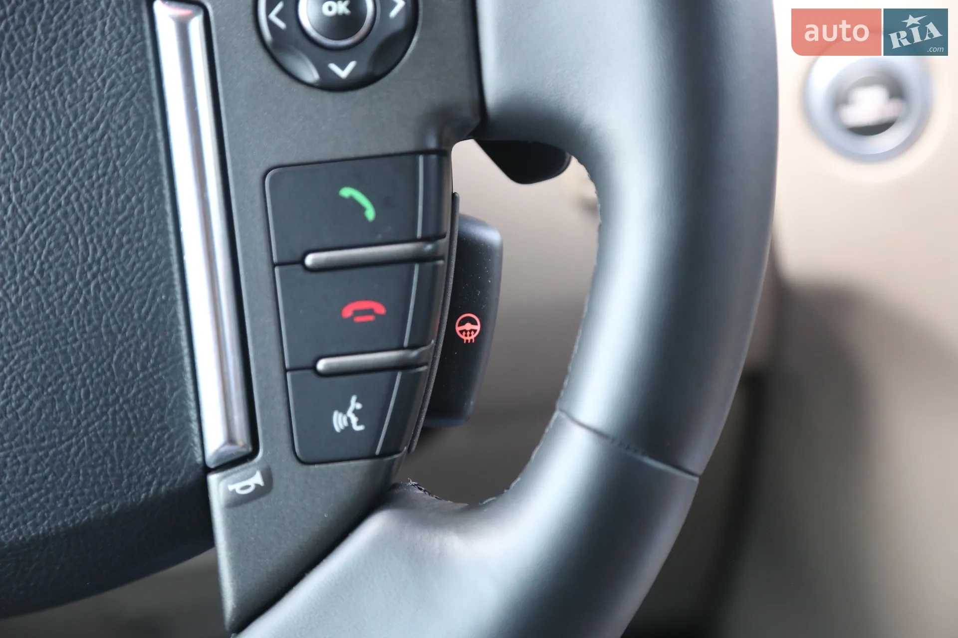 2015 Land Rover Discovery - мініатюра 21