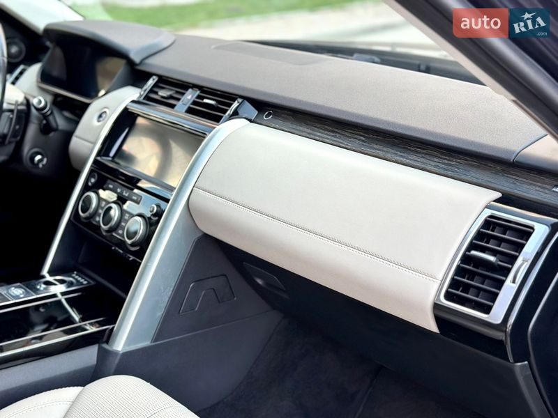 Внедорожник / Кроссовер Land Rover Discovery 2018 в Тернополе