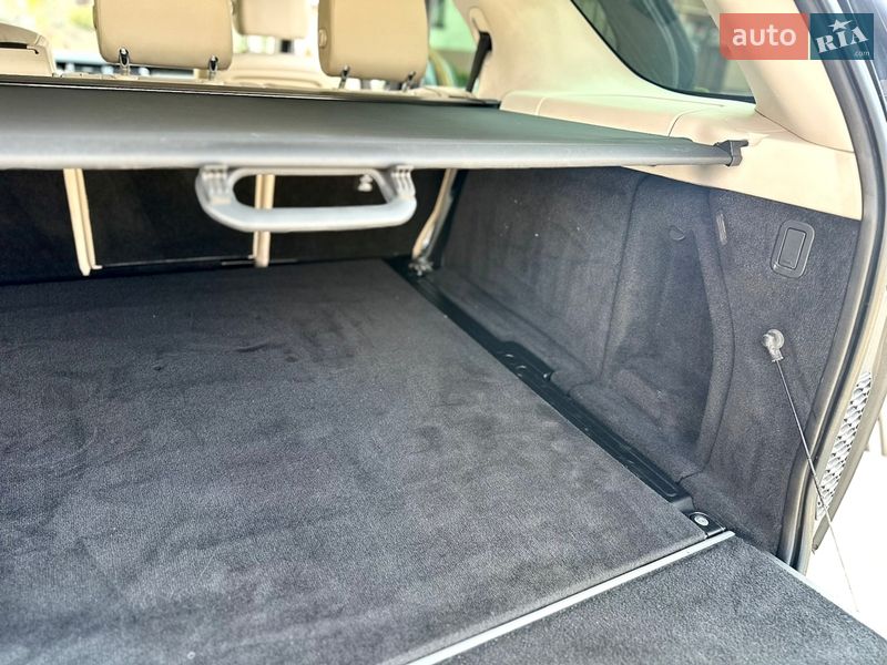 Внедорожник / Кроссовер Land Rover Discovery 2018 в Тернополе