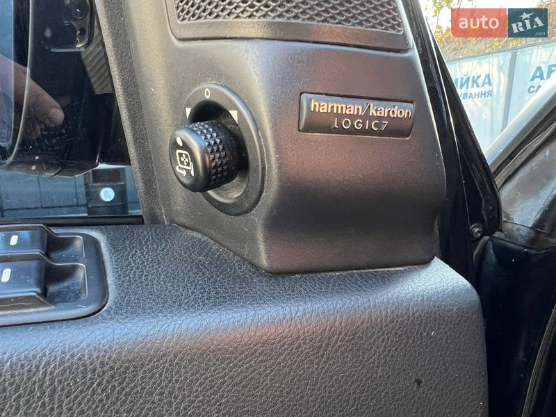 Позашляховик / Кросовер Land Rover Discovery 2007 в Києві