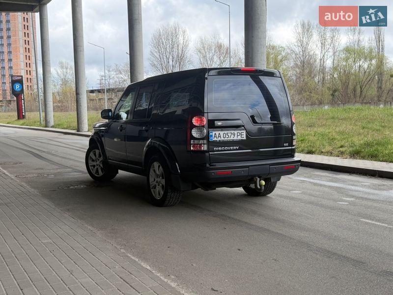 Внедорожник / Кроссовер Land Rover Discovery 2016 в Киеве