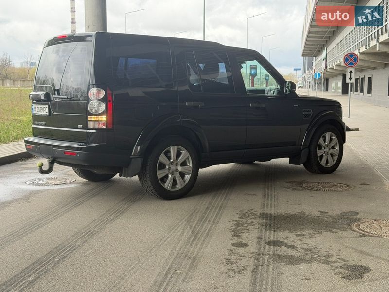 Внедорожник / Кроссовер Land Rover Discovery 2016 в Киеве
