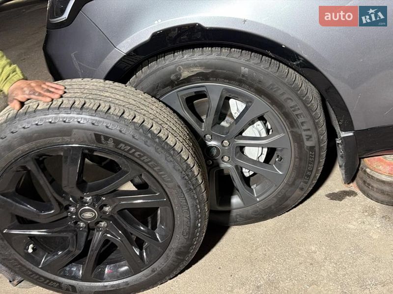 Внедорожник / Кроссовер Land Rover Discovery 2022 в Киеве