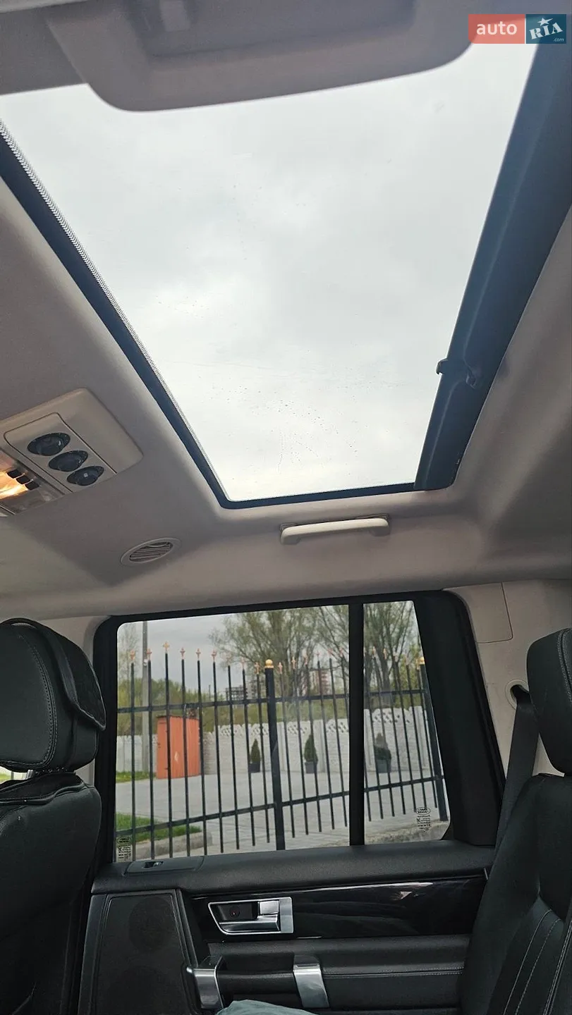2010 Land Rover Discovery - мініатюра 24
