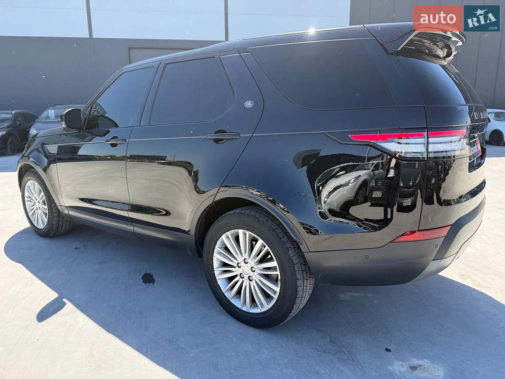 2019 Land Rover Discovery - мініатюра 10
