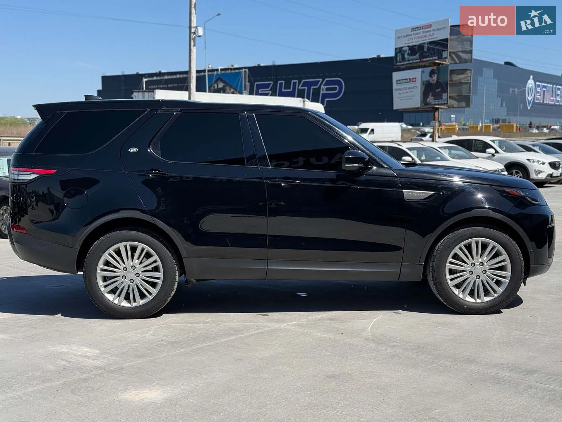 2019 Land Rover Discovery - мініатюра 20
